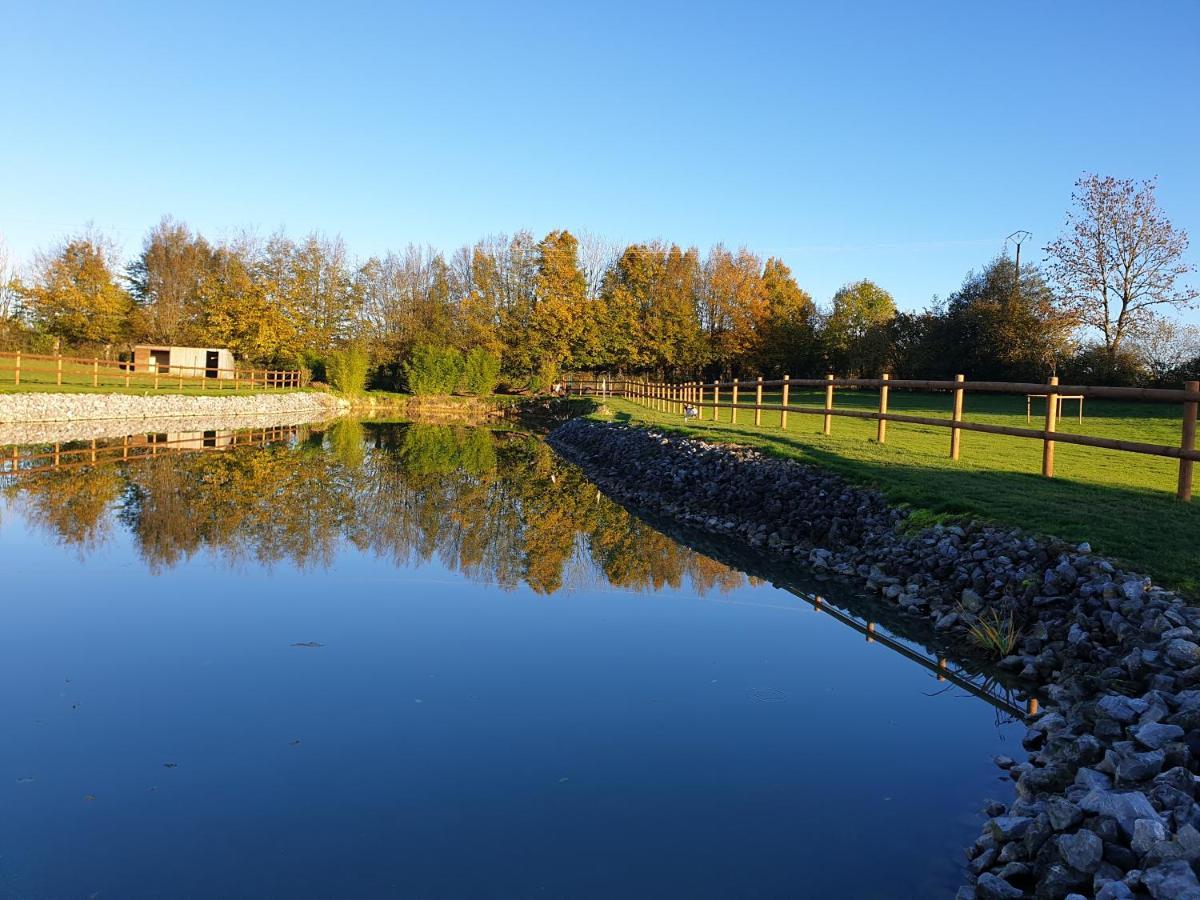 Gite Domaine De La Galopade Etreaupont Екстер'єр фото